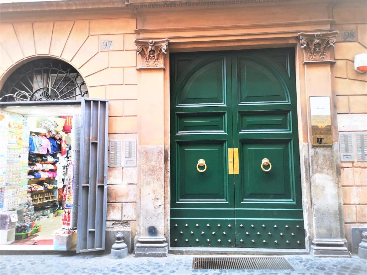 Trevi Nice Holiday - Luxury Apartment Roma Dış mekan fotoğraf