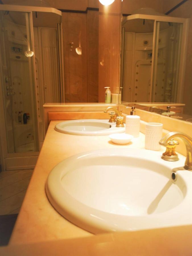 Trevi Nice Holiday - Luxury Apartment Roma Dış mekan fotoğraf