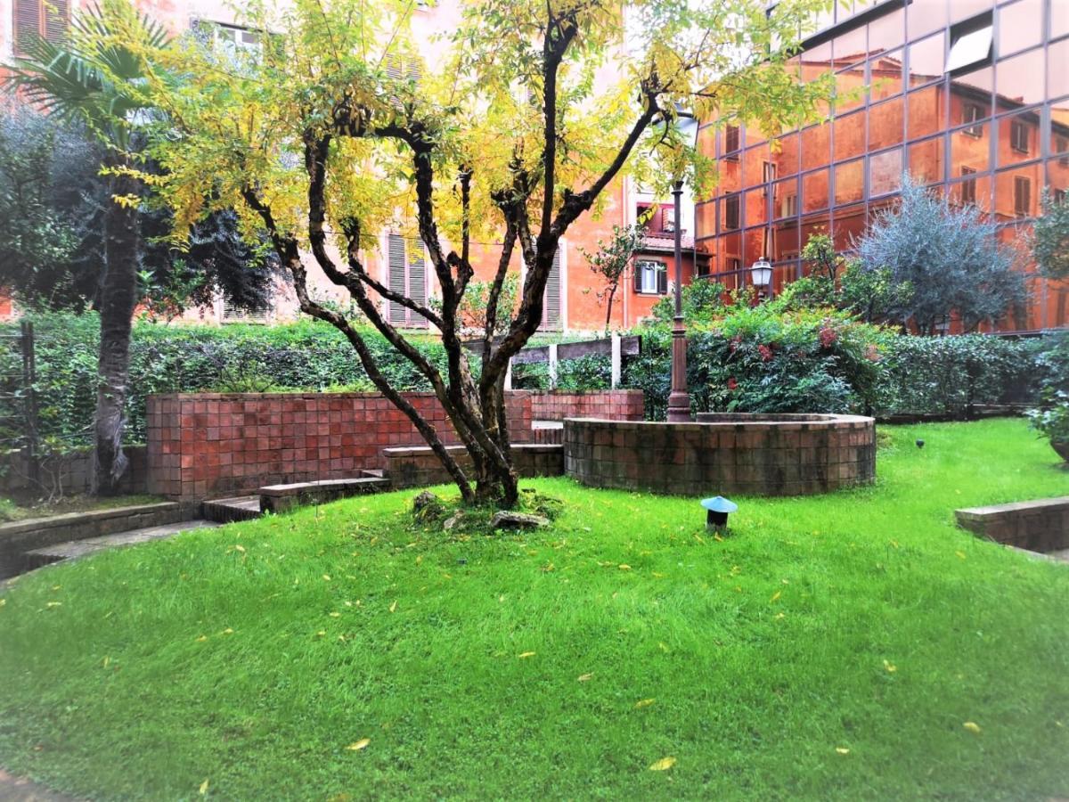Trevi Nice Holiday - Luxury Apartment Roma Dış mekan fotoğraf